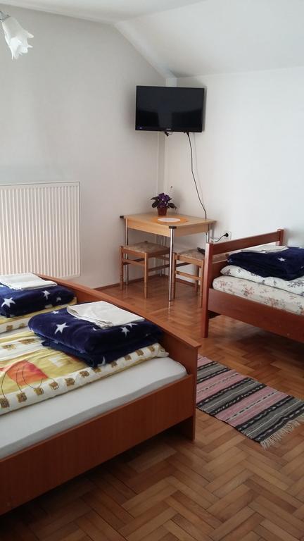 Guest House Potok Lokve Exterior photo